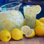 lemonade with lemons