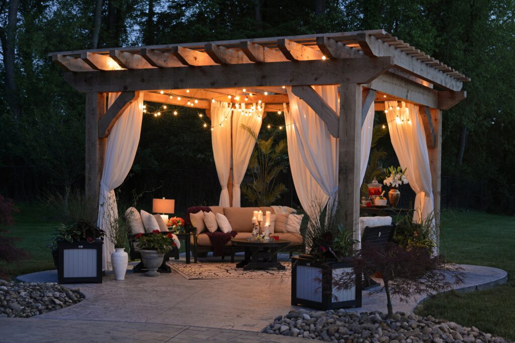 Indoor outdoor living space | Cash for houses dallas